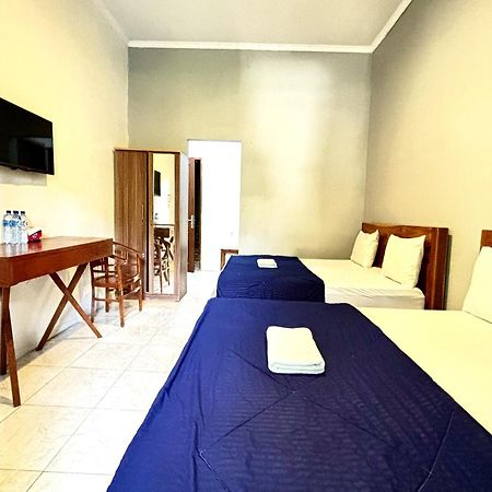 Ketapang Guesthouse Echo Beach Canggu Eksteriør billede